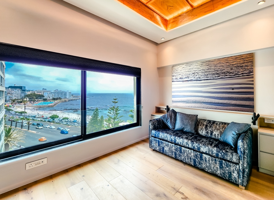 5 Bedroom Property for Sale in Sea Point Western Cape